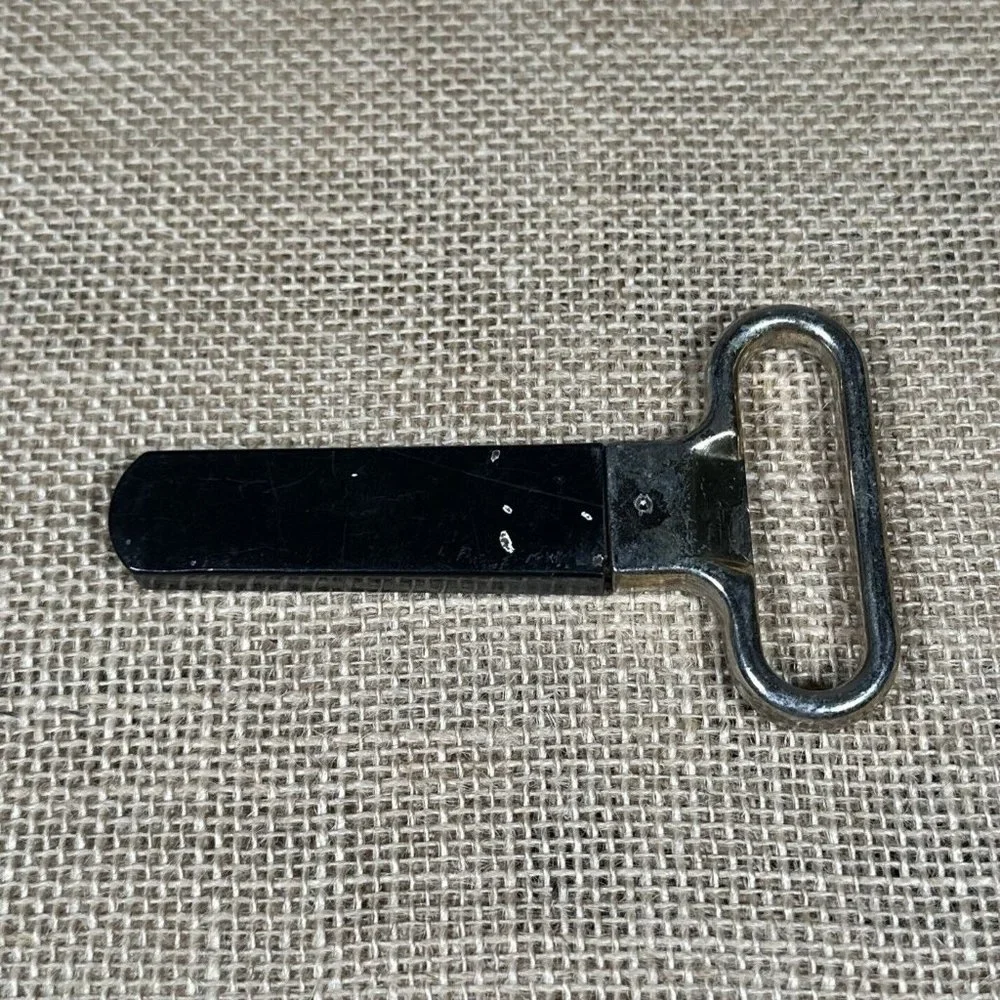 Inglenook Napa Valley‎ CA Wine Opener 2 Prong Cork Puller + Advertising Case